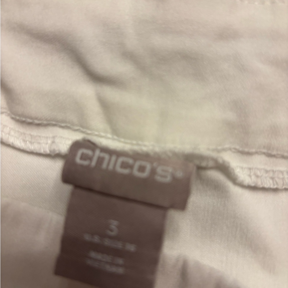 Chico's tummy control capris